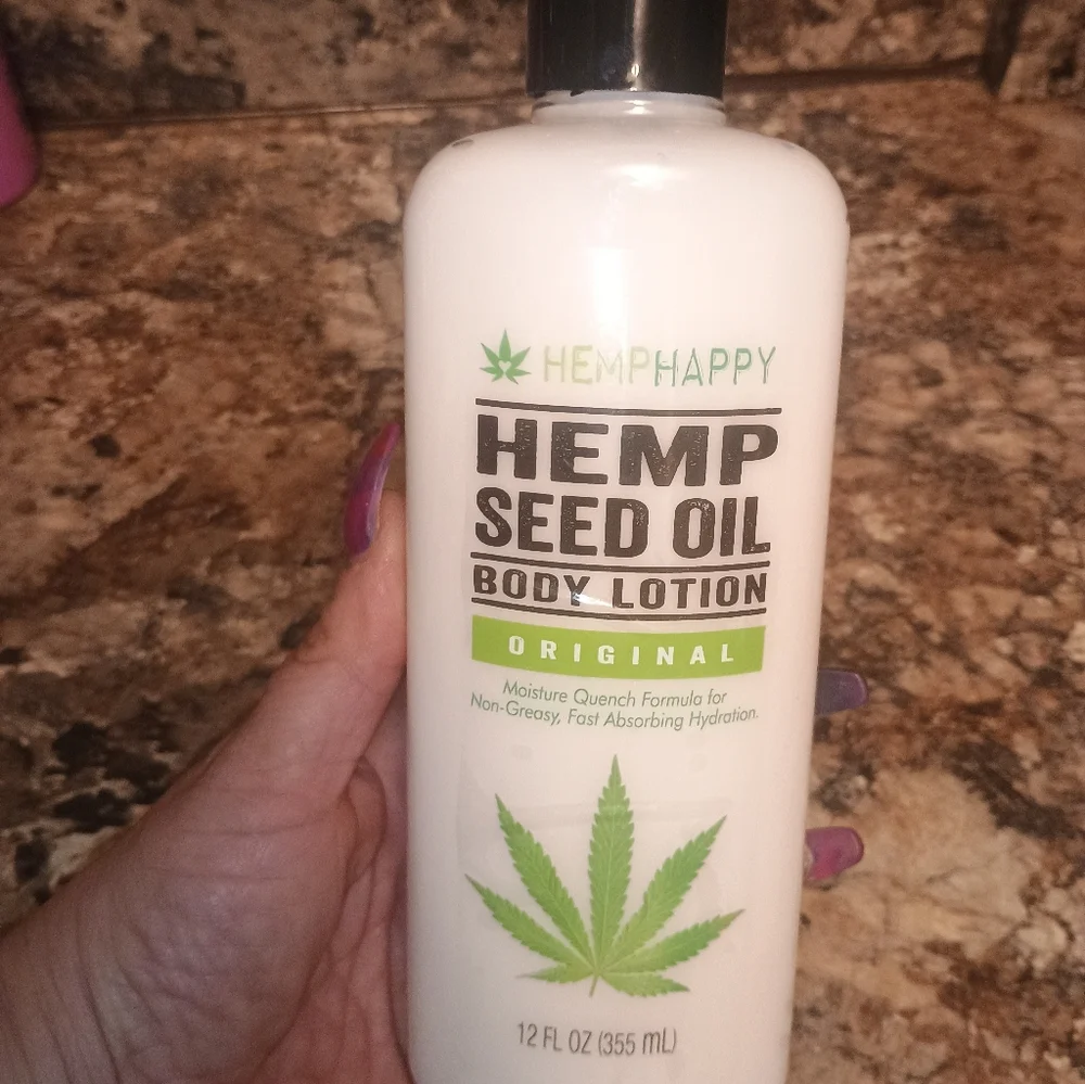 HempHappy Hemp Seed Oil Body Lotion New